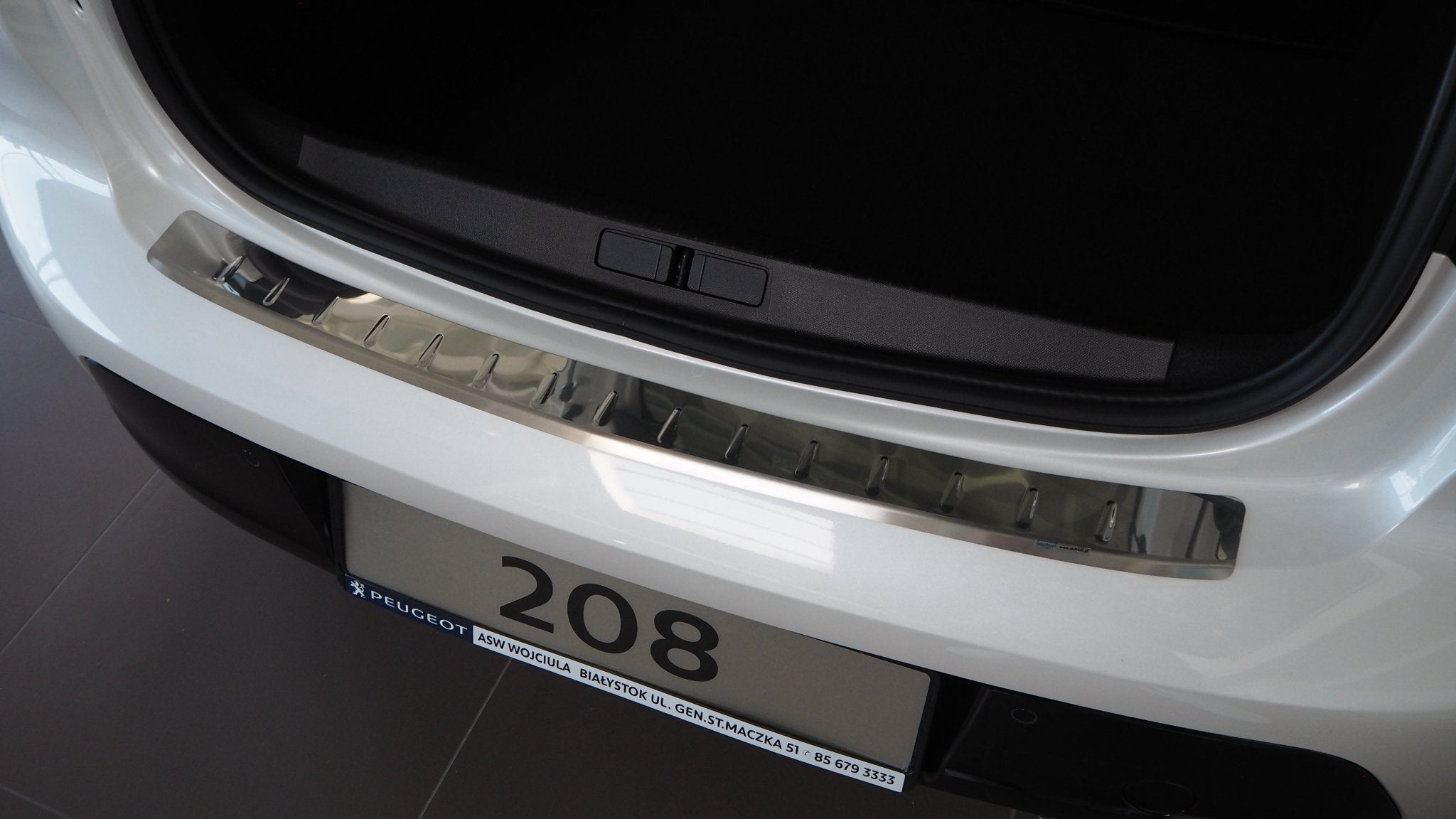 Lastskydd till Peugeot 208 II 2019+ – Krom-look - Carlevel AB - Fordon och delar > Fordonsdelar > Karossdelar > Stötfångare