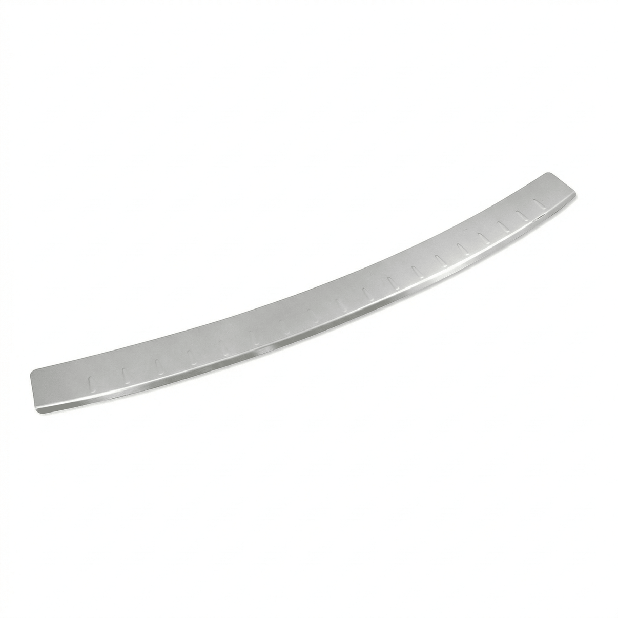 Lastskydd till Volkswagen Passat B8 2014–2022 – Krom-look – Lastskydd