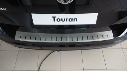 Lastskydd till Volkswagen Touran III 2015+ – Rostfritt stål - Carlevel AB - Fordon och delar > Fordonsdelar > Karossdelar > Stötfångare