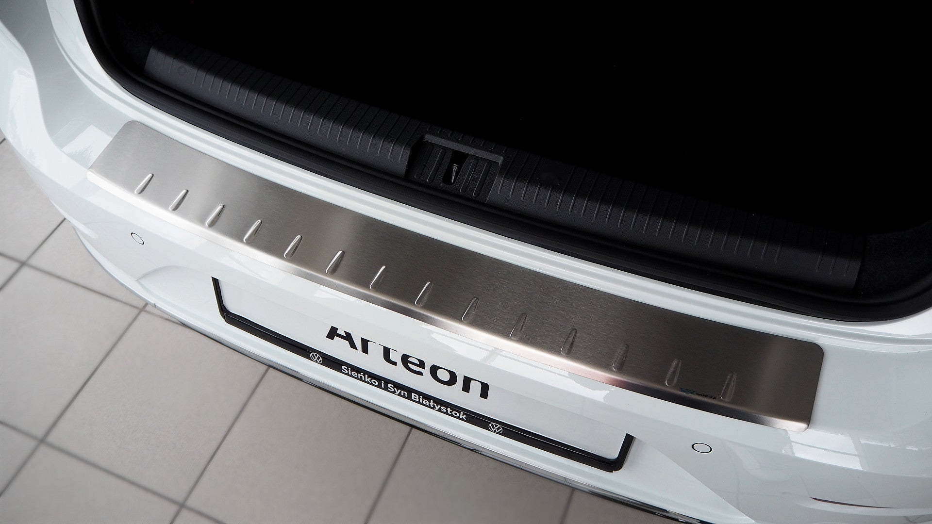 Lastskydd till VW Arteon Shooting Brake 2020–2025 – Rostfritt stål - Carlevel AB - Fordon och delar > Fordonsdelar > Karossdelar > Stötfångare