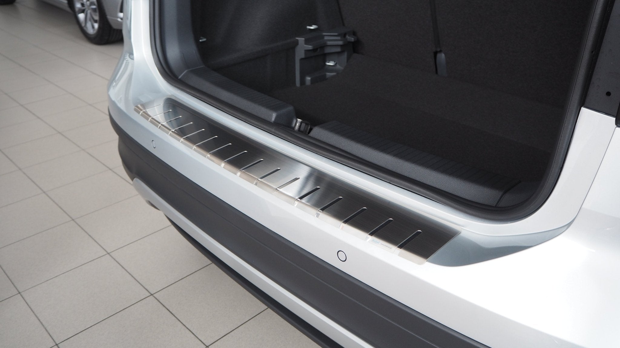 Lastskydd till VW T-Cross/T-Cross FL 2019–2023 – Rostfritt stål - Carlevel AB - Fordon och delar > Fordonsdelar > Karossdelar > Stötfångare