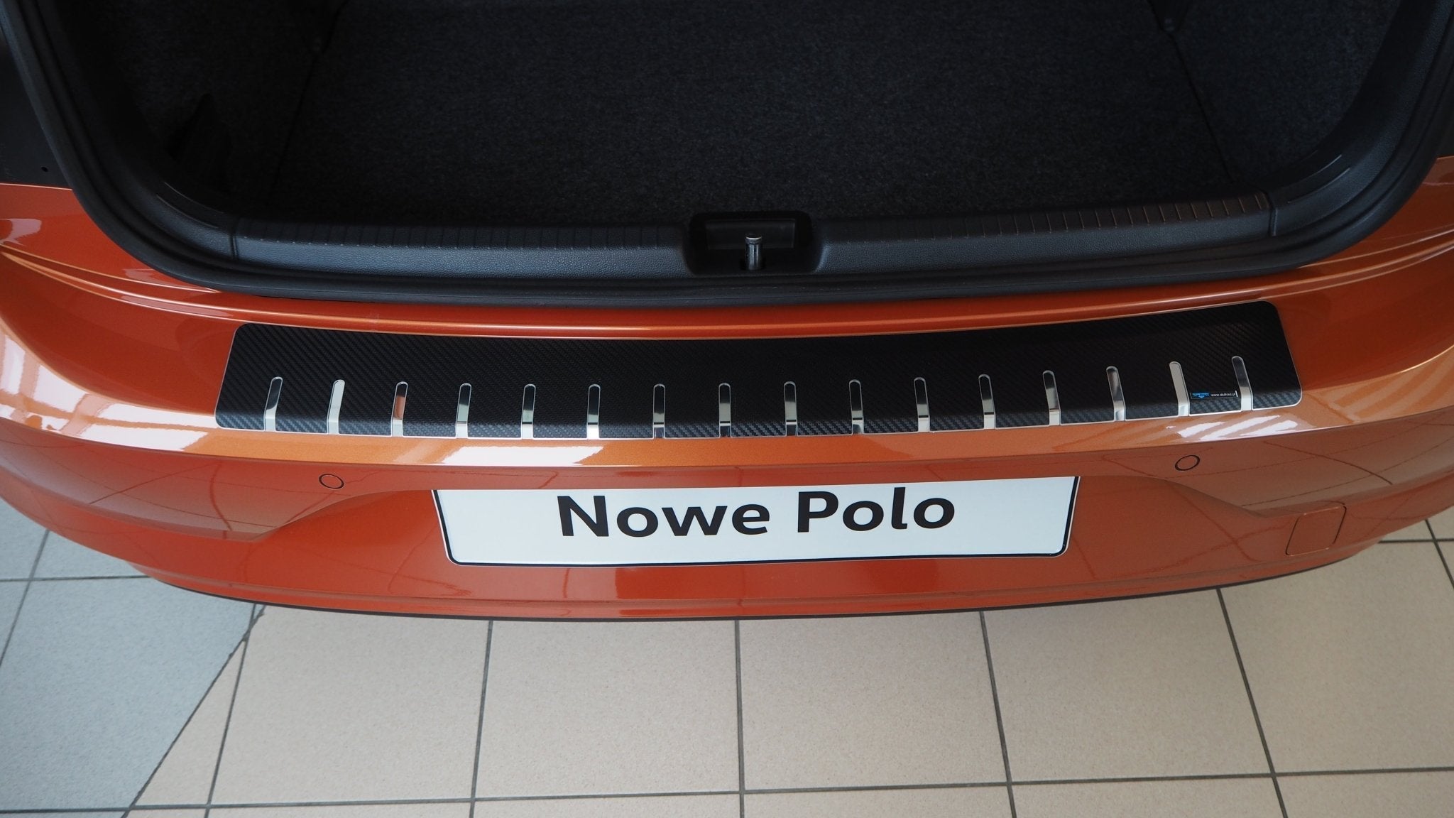 Lastskydd Volkswagen Polo VI 5D 2017+ – kolfiber-look - Carlevel AB - Fordon och delar > Fordonsdelar > Karossdelar > Stötfångare