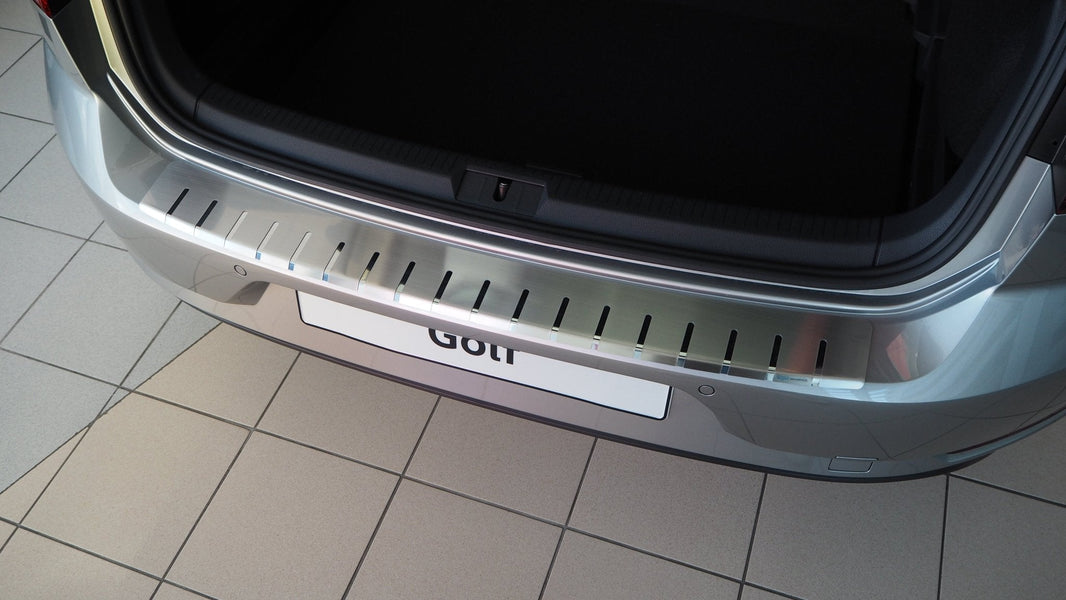Lastskydd VW Golf VII 5D 2012–2019 – rostfritt stål - Carlevel AB - Fordon och delar > Fordonsdelar > Karossdelar > Stötfångare