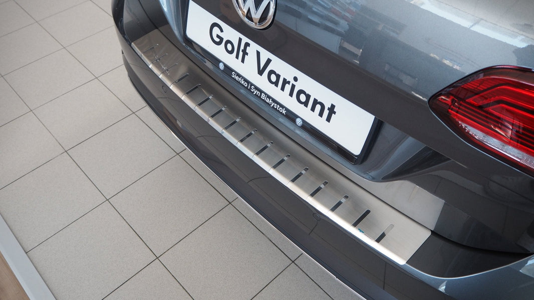 Lastskydd VW Golf VII Kombi 2013–2019 – rostfritt stål - Carlevel AB - Fordon och delar > Fordonsdelar > Karossdelar > Stötfångare