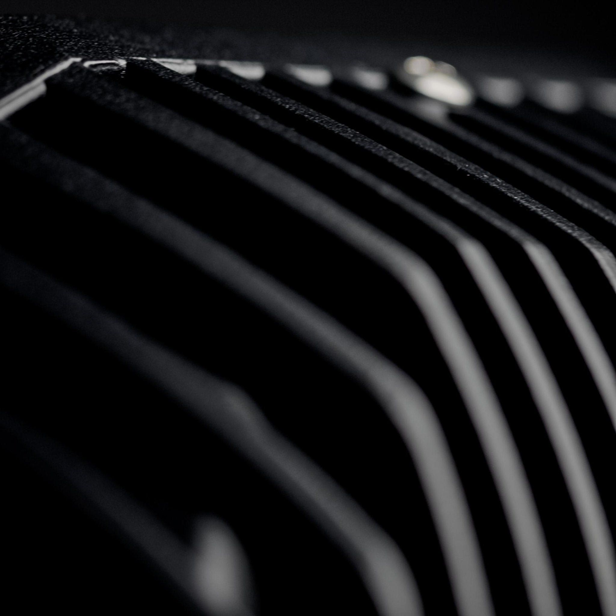 extra vy som visar funktioner på Arbetsljus PRO Noir WL90 Curved – 90W – LUXTAR