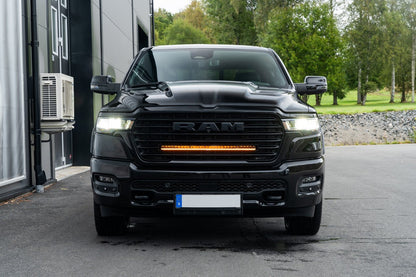 Modellanpassat fäste för Ram 1500 Limited/Laramie - Carlevel AB - Fordon och delar > Fordonstillbehör