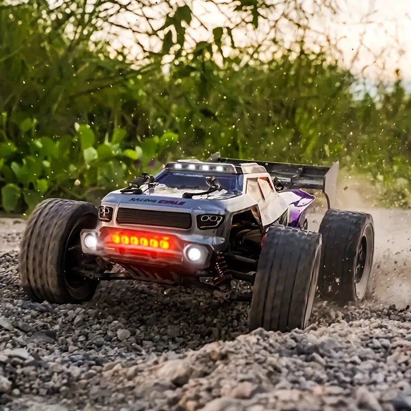 RC terrängbil Rigid Off-Road 40 km/h 1:16 Brushless 4WD – närbild detaljer | Carlevel