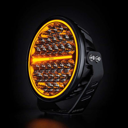 Extraljus Siberia NRS 9″ Long Distance Beam Strands Lighting Division – produktbild framifrån | Strands Lighting Division