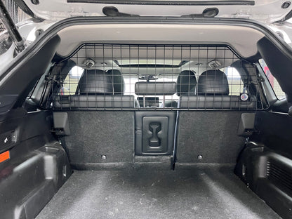 Hundgaller till Mitsubishi Outlander PHEV 2025– – Artfex Skyddsgaller – produktbild framifrån | Artfex