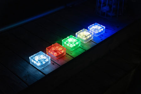 Solcellslampan The Cube - Carlevel AB - Fordon och delar > Fordonsdelar > Belysning