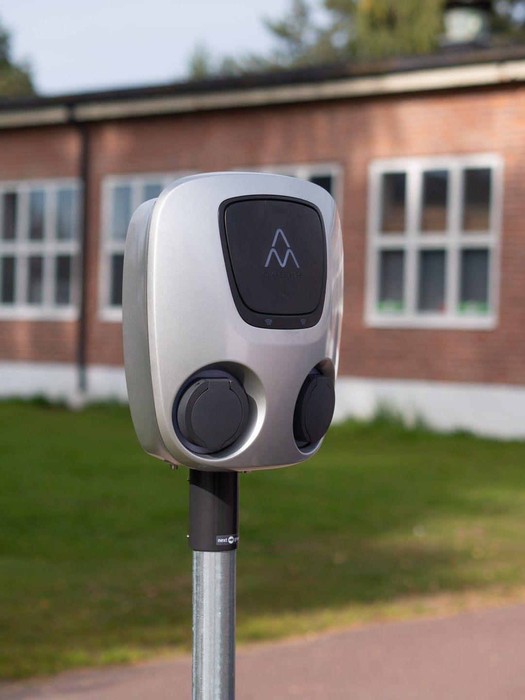 Stolpfäste Next Green Poleplate 330 – 60 mm stolpe – Charge Amps Aura - Carlevel AB - Fordon och delar > Fordonstillbehör