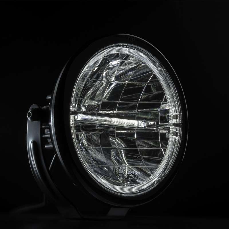 Strands Ambassador 9" LED Extraljus – 4040 lm Extended Beam - Carlevel AB - Fordon och delar > Fordonsdelar > Belysning > Extraljus