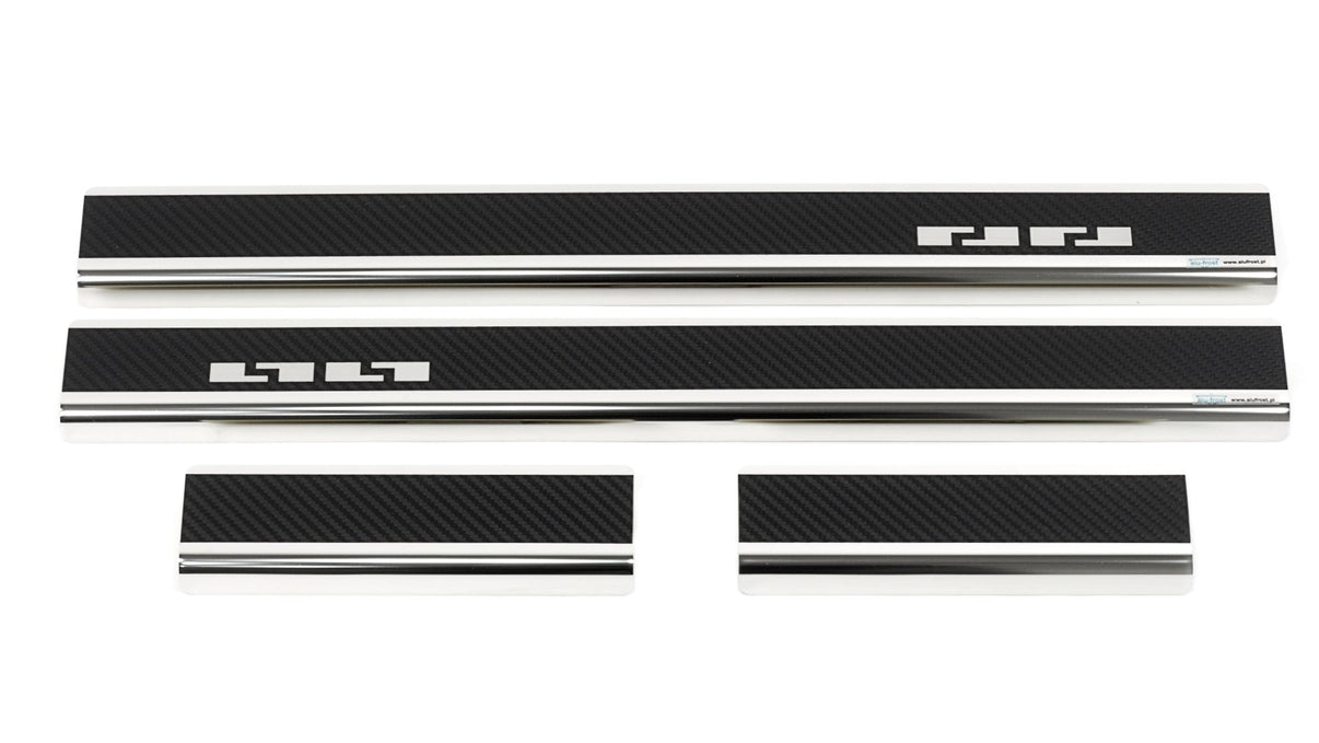 Tröskelskydd Skoda Fabia IV 5D 2021+ – kolfiber-look - Carlevel AB - Fordon och delar > Fordonsdelar > Karossdelar