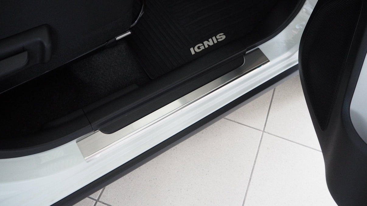 Tröskelskydd Suzuki Ignis III 2017+ – rostfritt stål - Carlevel AB - Fordon och delar > Fordonsdelar > Karossdelar
