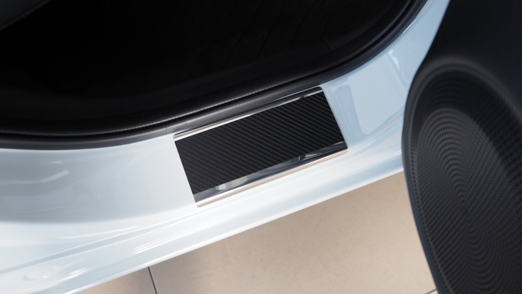 Tröskelskydd till Honda Jazz V/Crosstar 2020+ – Kolfiber-look - Carlevel AB - Fordon och delar > Fordonsdelar > Karossdelar