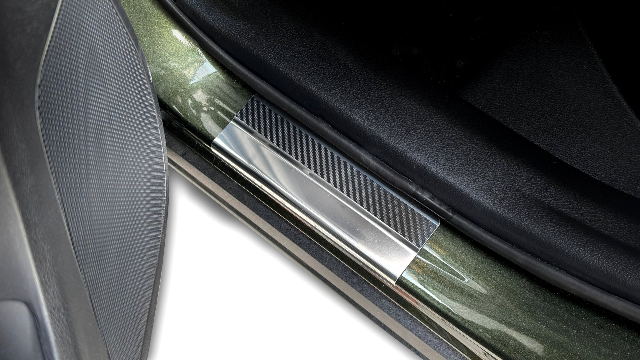 Tröskelskydd till Lexus NX II 2021+ – Kolfiber-look - Carlevel AB - Fordon och delar > Fordonsdelar > Karossdelar