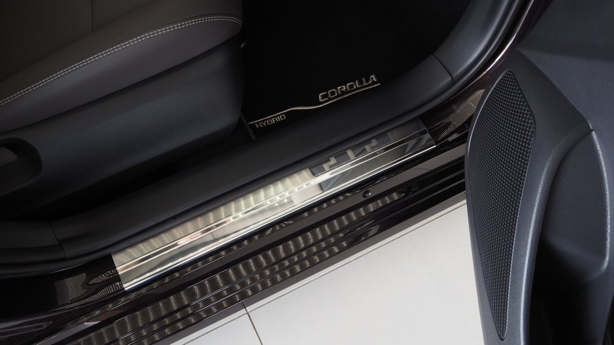 Tröskelskydd Stål 4 - pack Corolla XII 4D/Kombi/Swace 2019+ - Carlevel - 