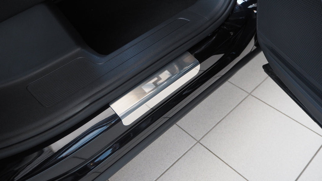 Tröskelskydd Stål 4 - pack VW Tiguan 2016–2024 - Carlevel - 