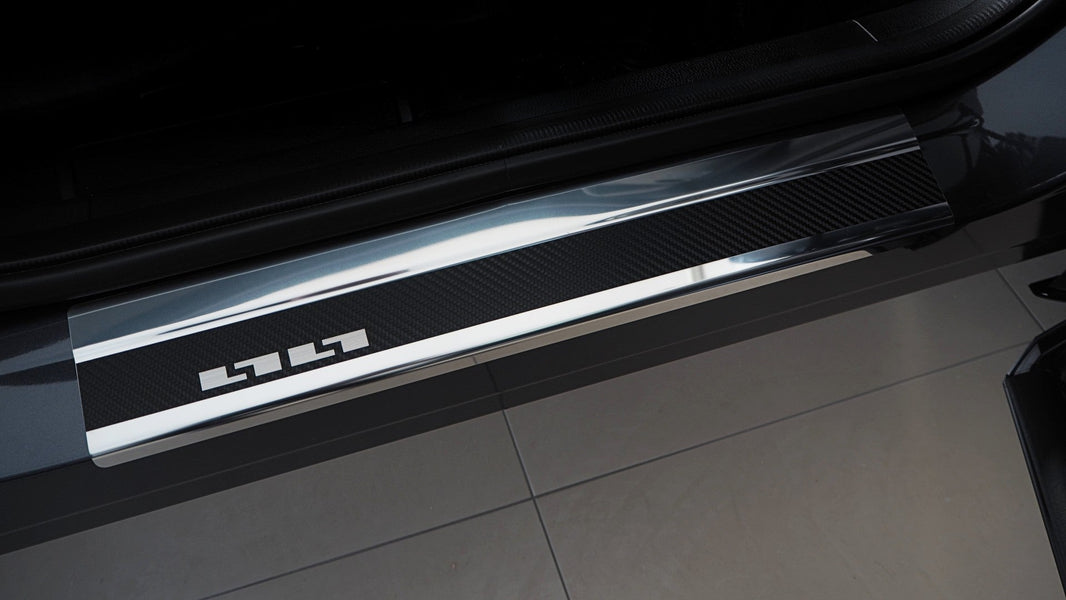 Tröskelskydd stål/kolfiber Honda HR - V III 2021+ - Carlevel - 